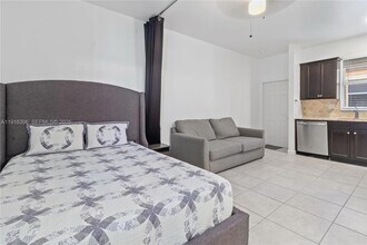 9301 SW 171st Ct in Miami, FL - Building Photo - Building Photo