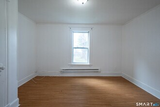 405 Wilson St in Waterbury, CT - Building Photo - Building Photo