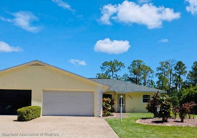 property at 5954 Matanzas Dr