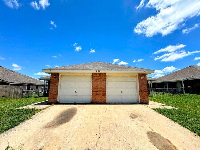 2801 Alma Dr in Killeen, TX - Building Photo - Building Photo