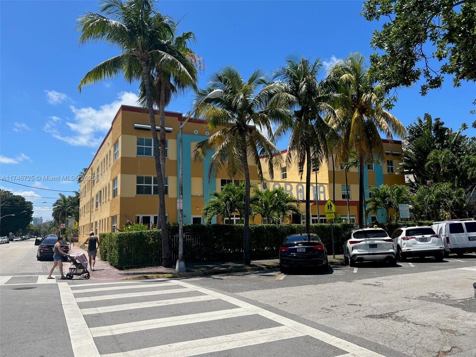 1308 Drexel Ave in Miami Beach, FL - Building Photo