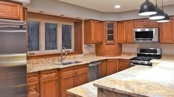 21 Skyview Ln in Webster, MA - Building Photo - Building Photo
