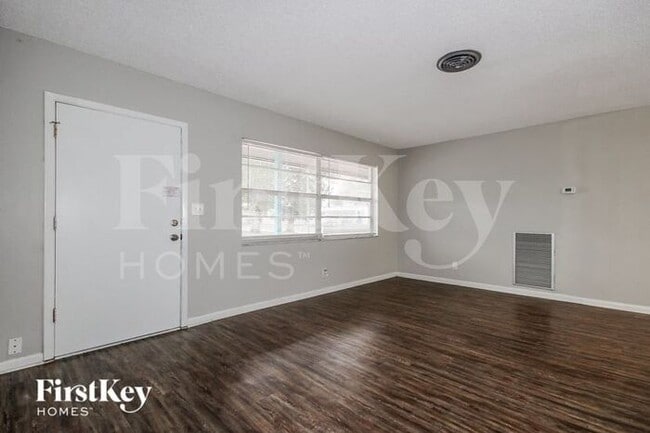 130 Davison Ave N in St. Petersburg, FL - Building Photo - Building Photo