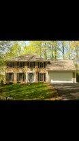 11912 Millpond Ct in Manassas, VA - Building Photo