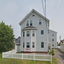 944 Warren Ave in Brockton, MA - Building Photo