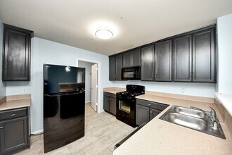 12102 Helvick Cres Ave in Houston, TX - Building Photo - Building Photo