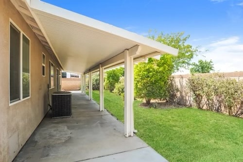 property at 4550 Jade Ct
