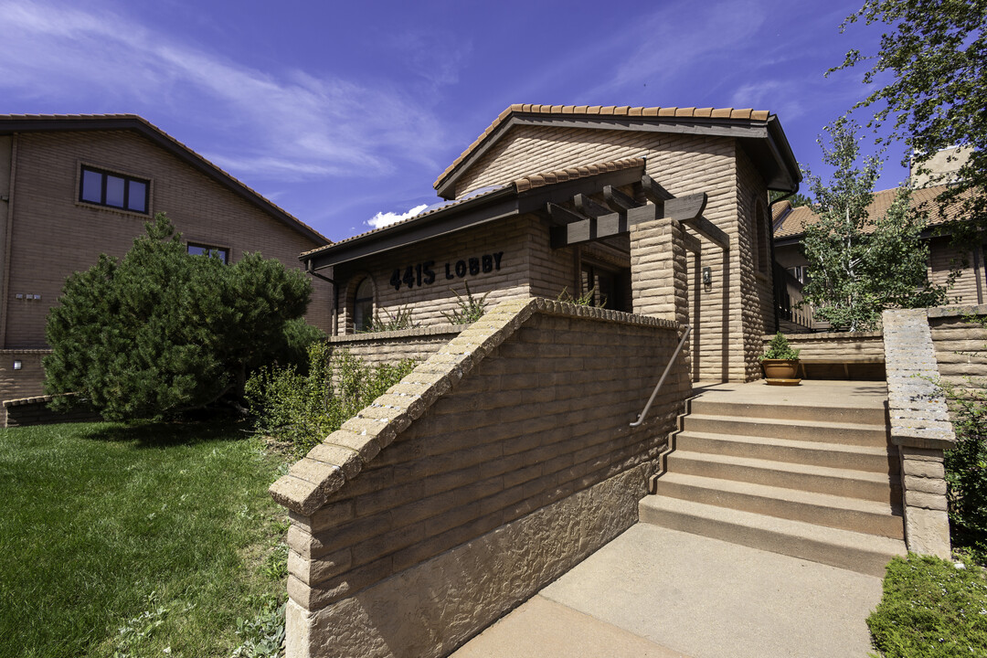 4415 Laguna Pl, Unit #207 in Boulder, CO - Building Photo