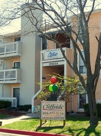 Cliffside Apartments in Independence, MO - Building Photo - Building Photo