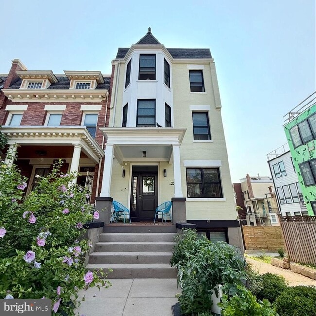 property at 2511 12th St NW