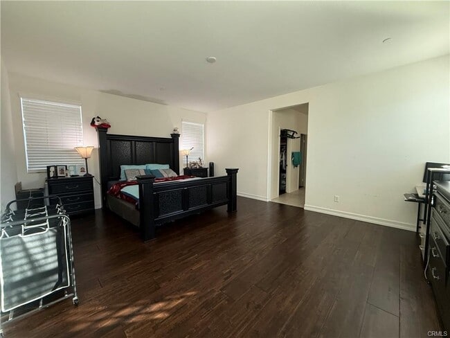 28635 Parkside Dr in Santa Clarita, CA - Building Photo - Building Photo