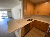 10779 Woodbine St, Unit 304 in Los Angeles, CA - Building Photo - Building Photo