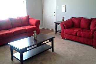 Miga Villa in Macon, GA - Foto de edificio - Interior Photo
