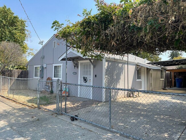 property at 2204 15th Ave
