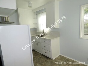 232 E Lime Ave-Unit -A in Monrovia, CA - Foto de edificio - Building Photo