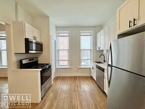 1362 N Bosworth Ave, Unit 3B in Chicago, IL - Building Photo - Building Photo
