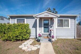 4929 36th Ave N in St. Petersburg, FL - Building Photo