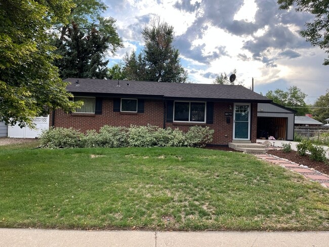 6679 Quay St in Arvada, CO - Foto de edificio - Building Photo