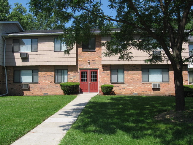 Hamlet Court Apartments