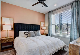 500 Town Park Dr in Conroe, TX - Foto de edificio - Building Photo