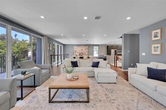 640 NE 17th Way in Fort Lauderdale, FL - Building Photo - Building Photo