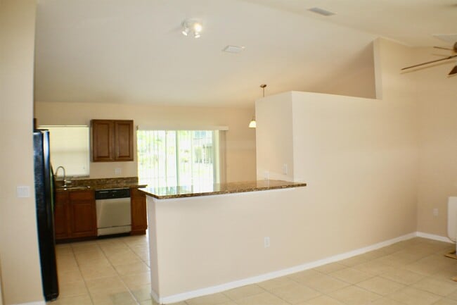 8136 Egret Rd in Ft. Myers, FL - Building Photo - Building Photo