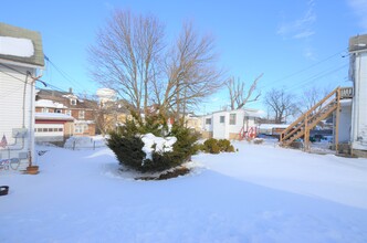 1545 Washington St in Easton, PA - Building Photo - Building Photo