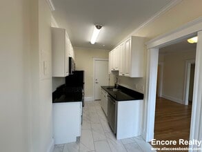 14 Chauncy St, Unit 22-20 in Cambridge, MA - Building Photo - Building Photo