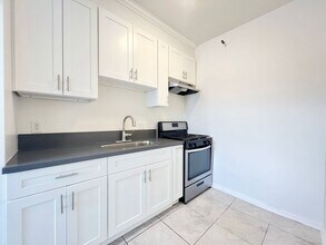 san2749 in Los Angeles, CA - Building Photo - Interior Photo