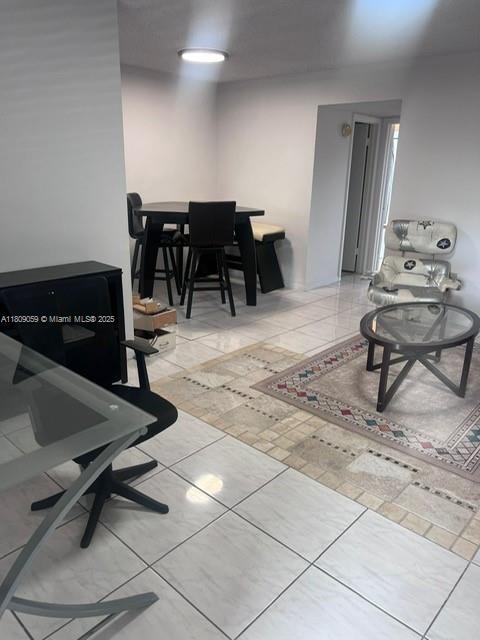 1425 Arthur St in Hollywood, FL - Building Photo