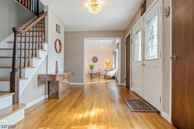 619 Osio Ln in Franklin Lakes, NJ - Building Photo - Building Photo