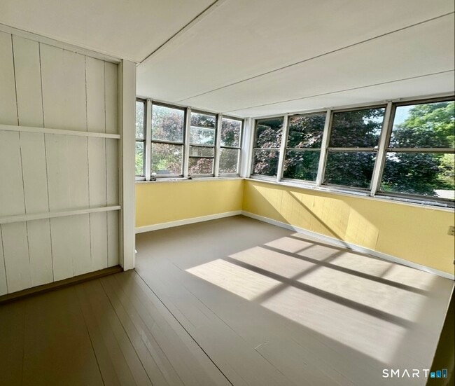 15 Prospect St in Essex, CT - Building Photo - Building Photo