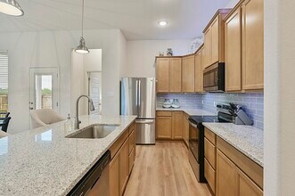 3408 Pointe du Hoc Dr in Bryan, TX - Building Photo - Building Photo