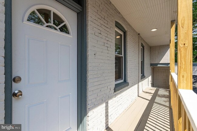 442 Poplar St, Unit 2 in Lancaster, PA - Foto de edificio - Building Photo