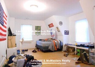 19 Braemore Rd, Unit 19 Braemore road 3 in Boston, MA - Foto de edificio - Building Photo