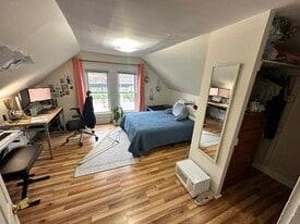 543 Broadway in Somerville, MA - Building Photo