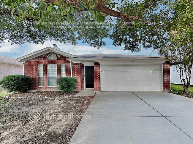 8037 Iris Cir