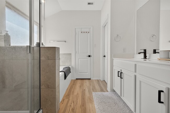 3106 Hidden Grange Dr