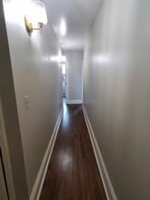 54 W Chester St, Unit Apartment 2 in Kingston, NY - Foto de edificio - Building Photo