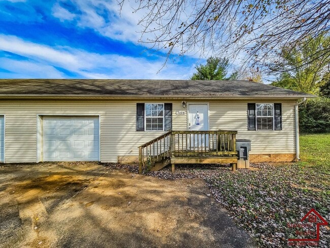 200 Bryant Ave in Cookeville, TN - Building Photo - Building Photo