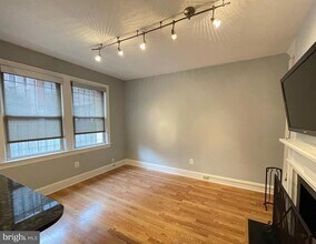 18 9th St NE in Washington, DC - Building Photo - Building Photo