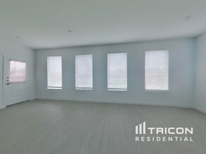 1820 Adams Dr in Little Elm, TX - Building Photo - Building Photo