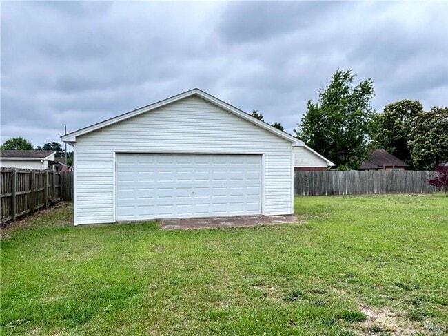 606 Welsh Pl in Fayetteville, NC - Building Photo - Building Photo