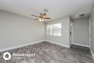 5013 Falmouth Dr in Orlando, FL - Building Photo - Building Photo