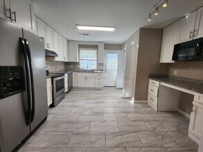 24 Paige St in Cartersville, GA - Building Photo - Building Photo