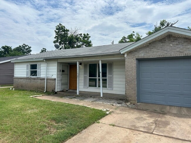 property at 1818 Anderson St