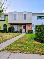 1517 Ramada Dr in Houston, TX - Building Photo