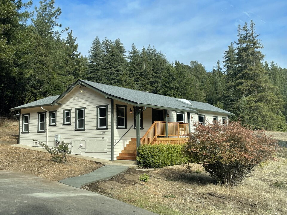 9000 Glen Haven Rd in Soquel, CA - Foto de edificio