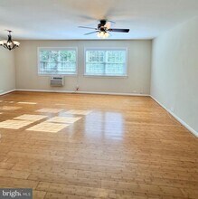 3359 Martha Custis Dr in Alexandria, VA - Building Photo - Building Photo