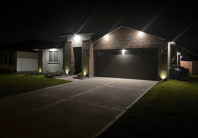 property at 7723 Golden Rubia Ln